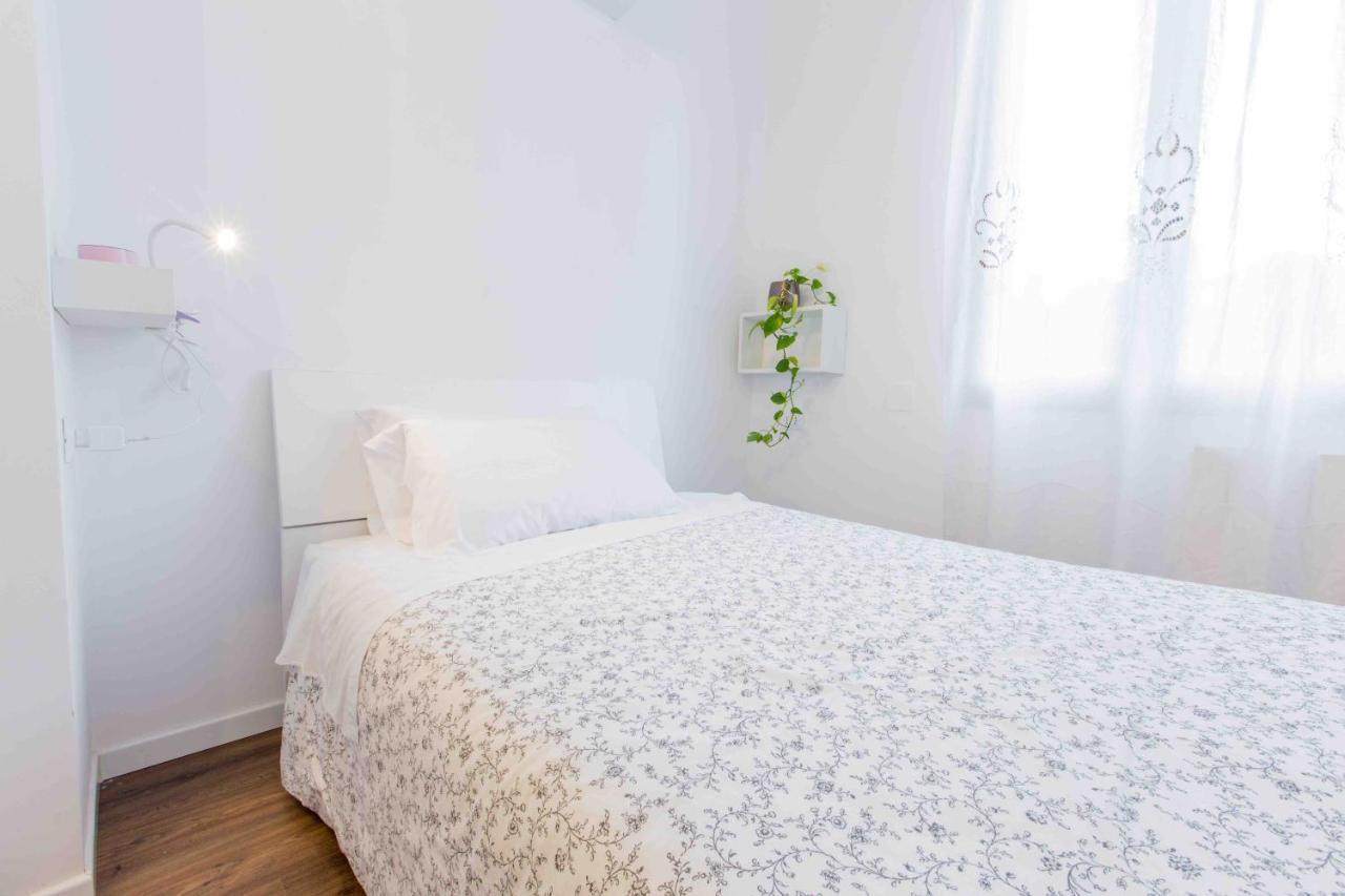 CA ZULIAN amazing canal view apartment Venezia Esterno foto